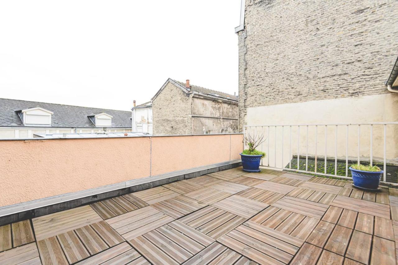 Appartement Lumineux Proche Cathedrale Reims Luaran gambar