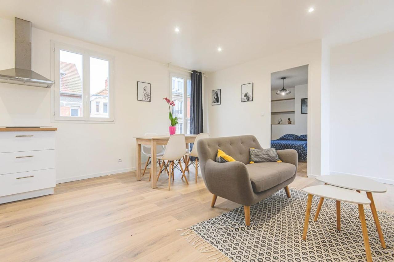 Appartement Lumineux Proche Cathedrale Reims Luaran gambar